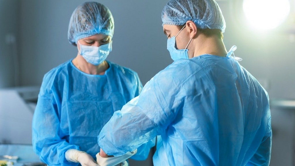 Doktorlar İçin Cerrahi Önlük