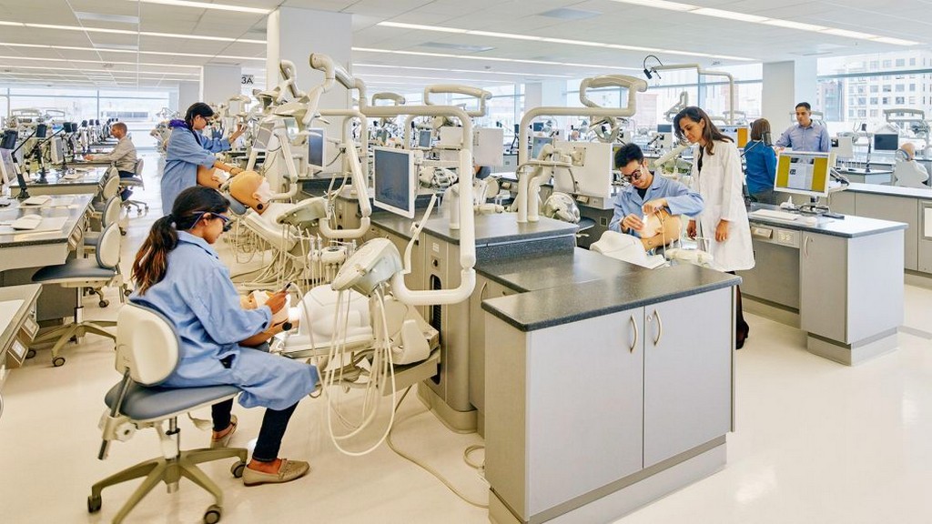 Hematoksilen-Eosin Boyama Cihazları