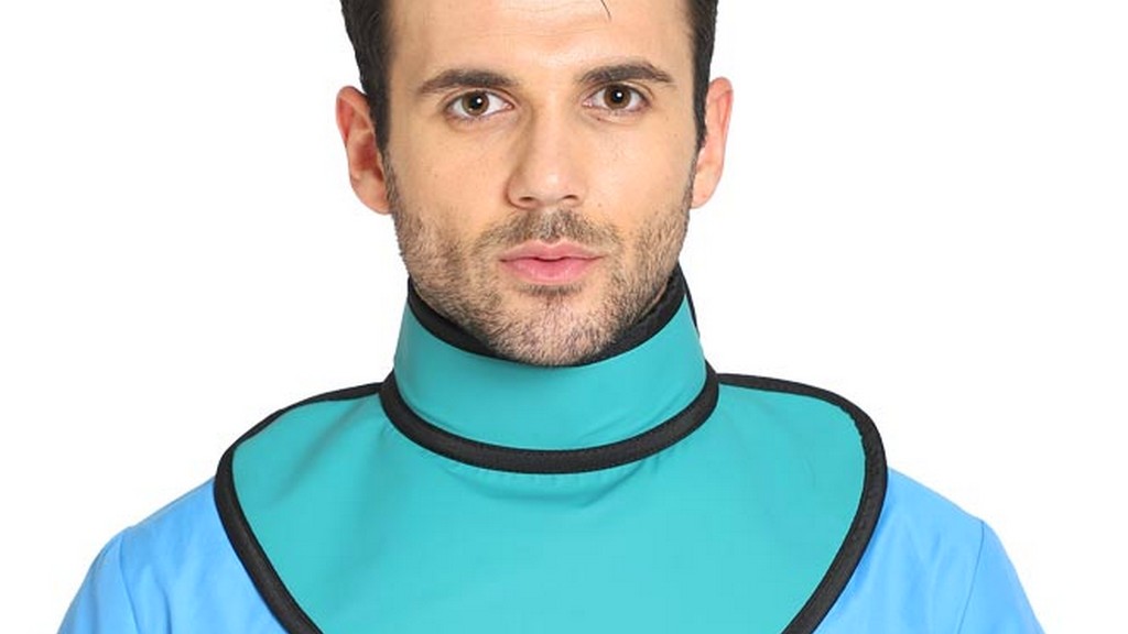 Şapka Tarzı Tiroid Yaka